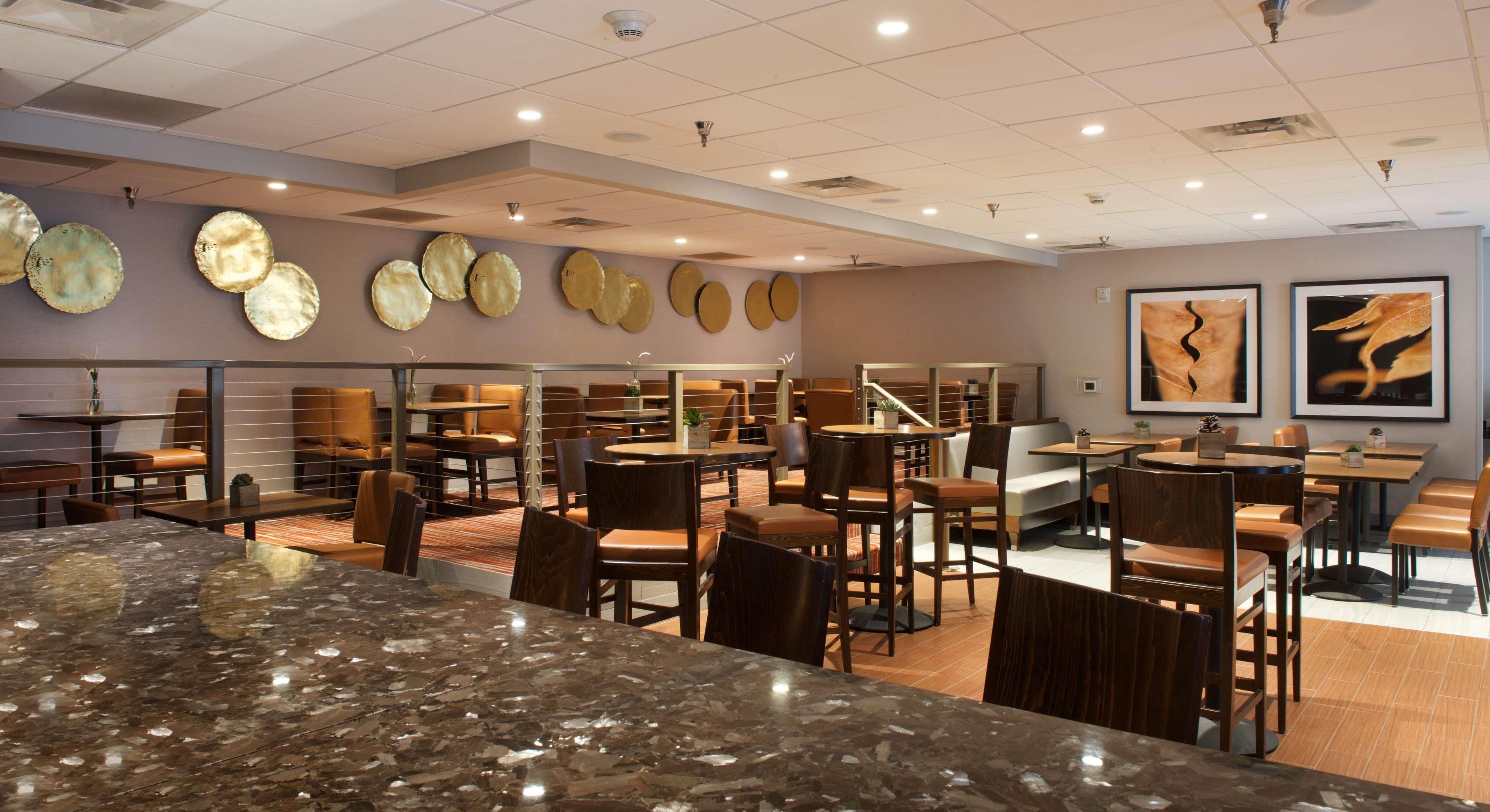 Hotel Embassy By Hilton Tech Center North DEN