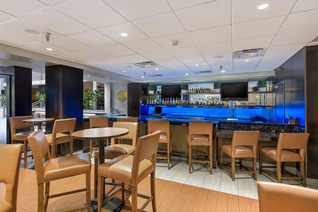 Embassy By Hilton Tech Center North Hotel DEN