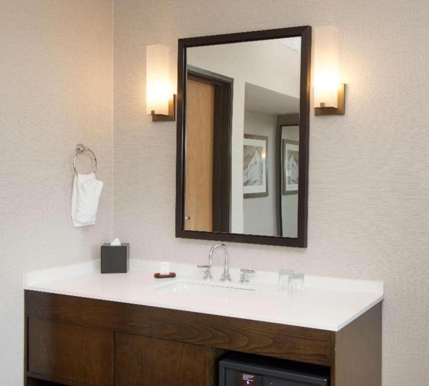 Embassy By Hilton Tech Center North 3* DEN