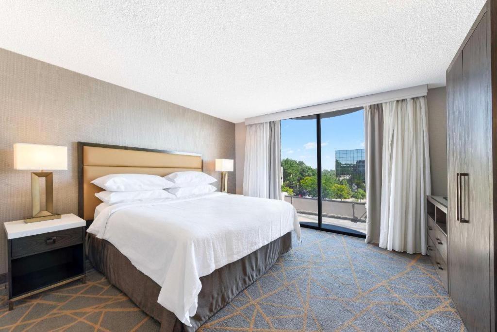 Hotel Embassy By Hilton Tech Center North DEN