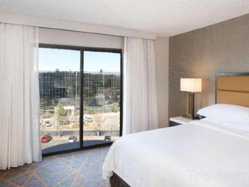Embassy By Hilton Tech Center North Hotel DEN